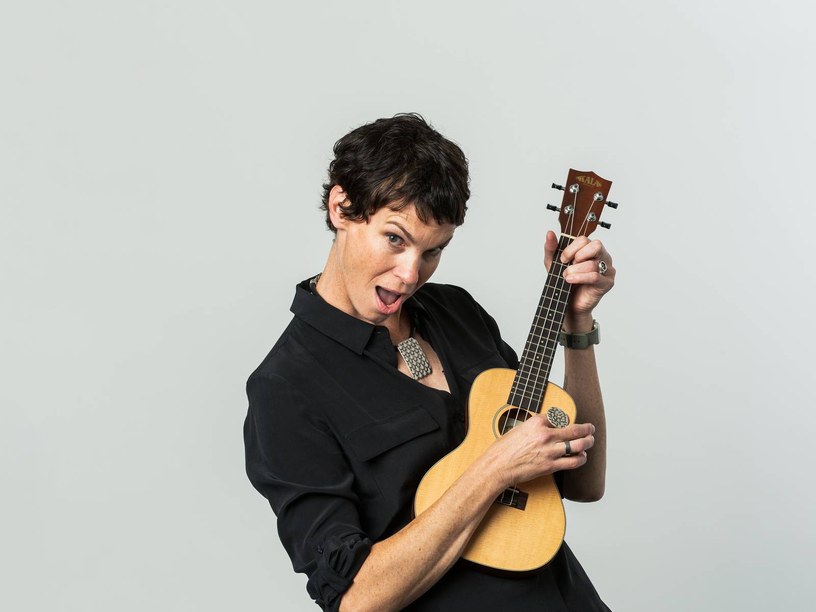 A profile image of Bron Thomson